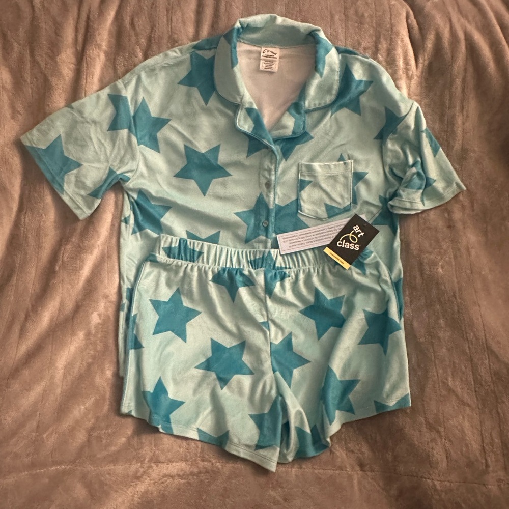 Girl’s Art Class Blue Star Pajama Set - Picture 4 of 4